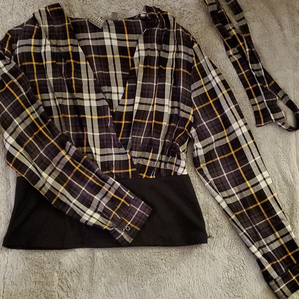 New York and Company Soho Top